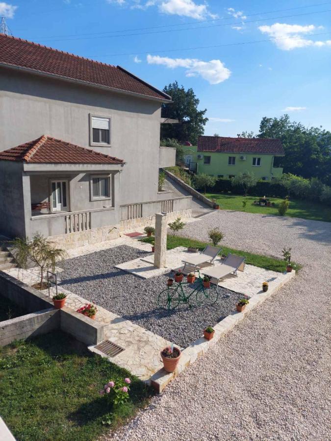 Apartament Studio Elena Tivat Zewnętrze zdjęcie